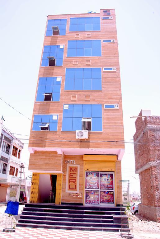 Meru Palace Guest House And Restaurant Tonk エクステリア 写真